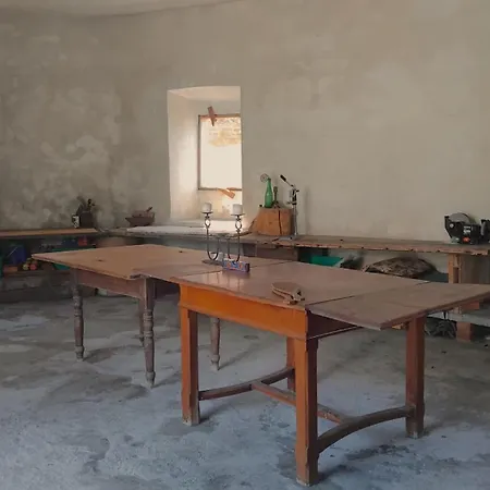 Casa Del Convento Avec Atelier Nyaraló Vignale